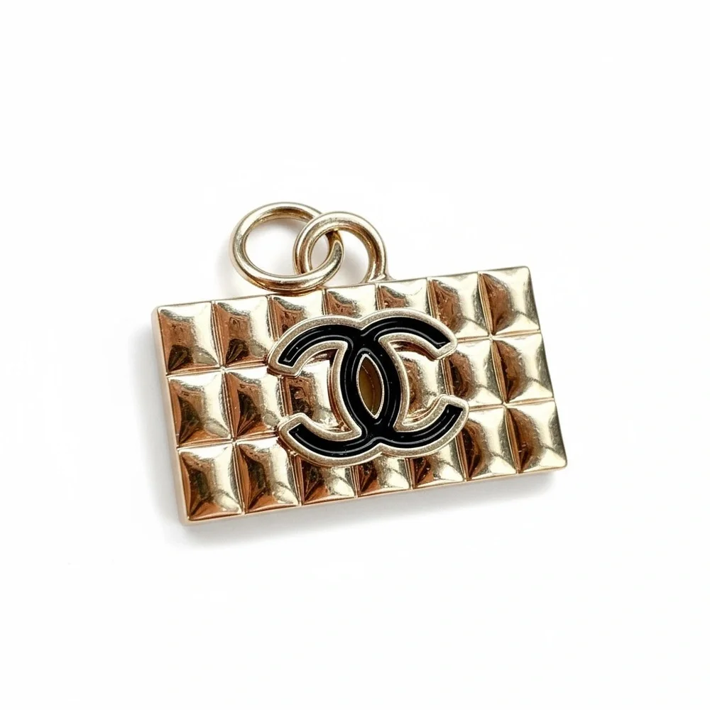 CHANEL Authentic Gold and Black Pendant for Necklace - Picture 8 of 12
